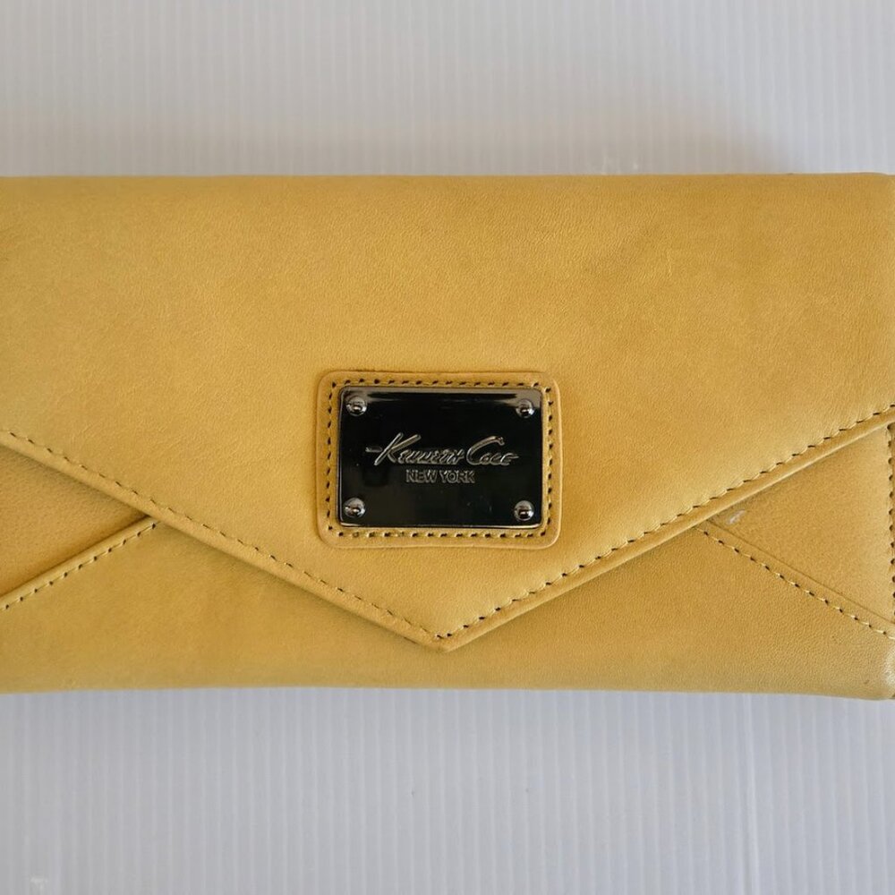 Yellow leather Kenneth Cole‎ wallet NWOT